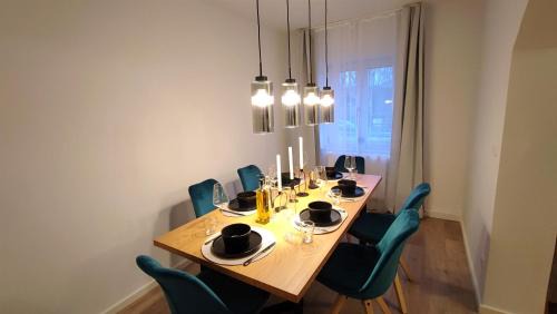 Moosburg Apartment | Homely Stay - Urban Oasis Apartments