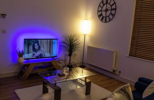 Bury St Edmunds Apartment | Homeopoliss, Street Apartment, Bury st Edmunds.