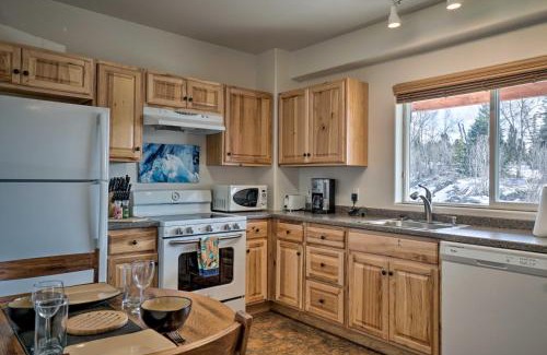 Fritz Creek House | Homer Hideaway on Fritz Creekside - Pets Welcome