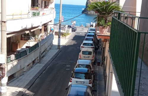 Aci Trezza Apartment | Homerez - 55 sqm Apartment in Aci Trezza + Balcony