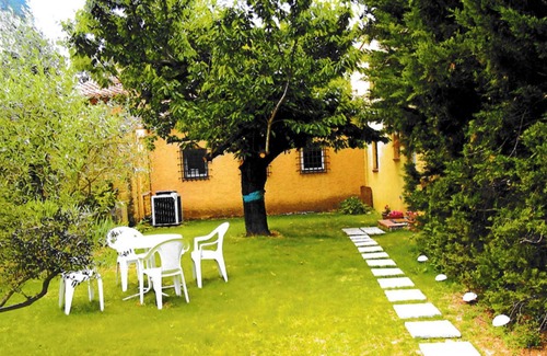 Lancon-Provence Apartment | Homerez - Apartment in Lançon-Provence