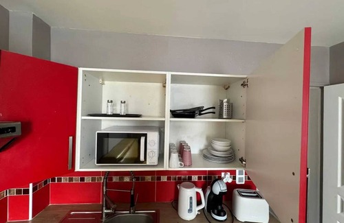 Villiers-le-Bel Apartment | Homerez - Apartment Villiers-le-Bel.