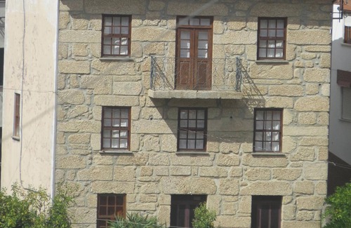Alvoco da Serra Apartment | Homerez - Apartment Alvoco da Serra