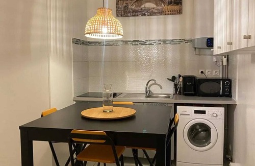 Bagnolet Apartment | Homerez - Apartment in Bagnolet