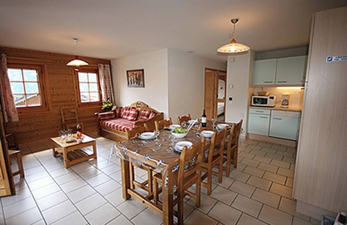 Chatel Apartment | Homerez - Apartment in Châtel with mountain view