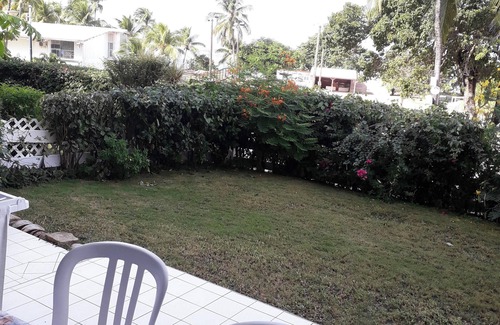 L'Autre-Bord Apartment | Homerez - Apartment in Le Moule, sea view