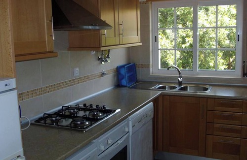 Pata de Baixo Apartment | Homerez - Apartment in Albufeira