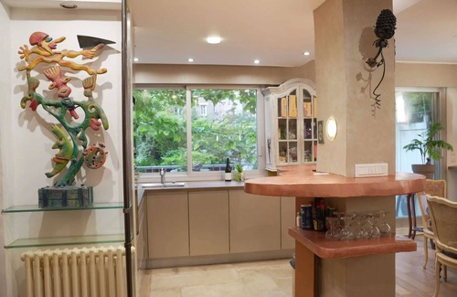 Batignolles Apartment | Homerez - Apartment Paris - Montmartre