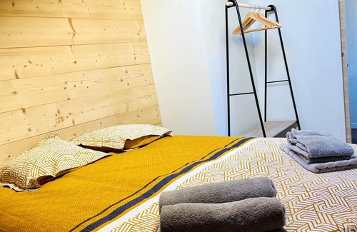 Cuttura Apartment | Homerez - Appartement 15 km away from the slopes for 8 ppl. at Coteaux du Lizon