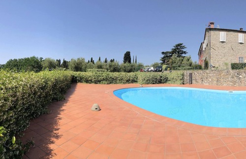 Fosdinovo Apartment | Homerez - Appartement 6 km away from the beach for 4 ppl. with shared pool