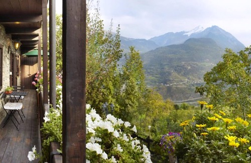 Saint-Nicolas Apartment | Homerez - Appartement 15 km away from the slopes for 2 ppl. at Saint Nicolas