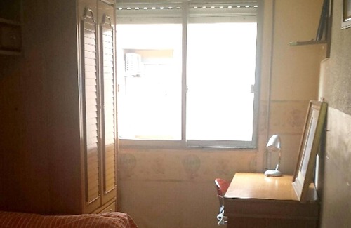 Benimaclet Apartment | Homerez - Appartement 1 km away from the beach for 4 ppl. with shared pool