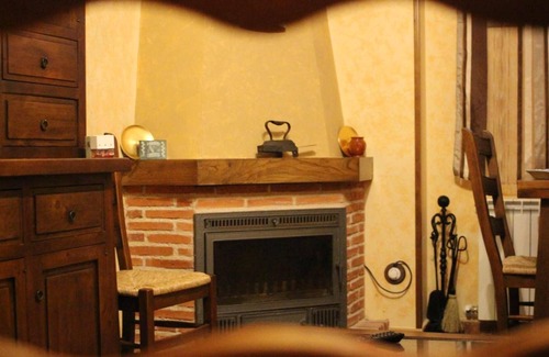 Hueva Apartment | Homerez - Beautiful appartement for 6 ppl. at Hueva