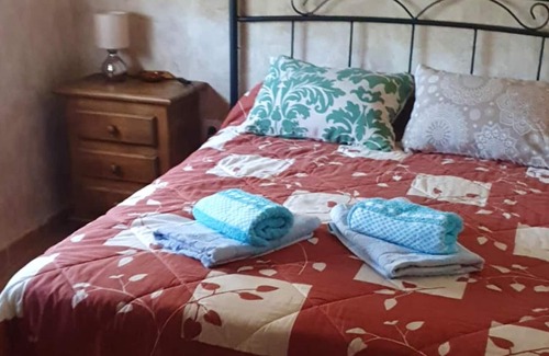 Navaluenga House | Homerez - Big house for 9 ppl. with terrace at Navaluenga
