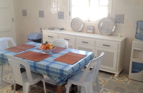 Houmt Souk Villa | Homerez - Big villa 1 km away from the beach for 12 ppl. with swimming-pool