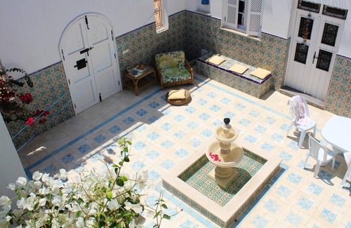Houmt Souk Villa | Homerez - Big villa 1 km away from the beach for 12 ppl. with swimming-pool