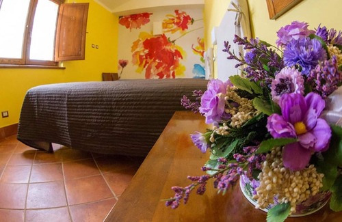 Segni Villa | Homerez - Big villa for 24 ppl. with swimming-pool, garden and terrace at Segni