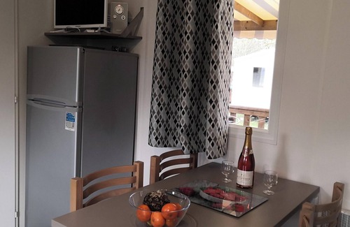 Coulanges House | Homerez - Charming Bungalow in Onzain with Garden View