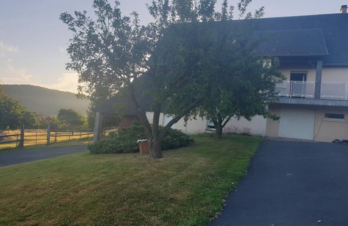 Saint-Remy House | Homerez - Charming house in Saint-Remy with enchanting garden