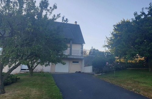 Saint-Remy House | Homerez - Charming house in Saint-Remy with enchanting garden