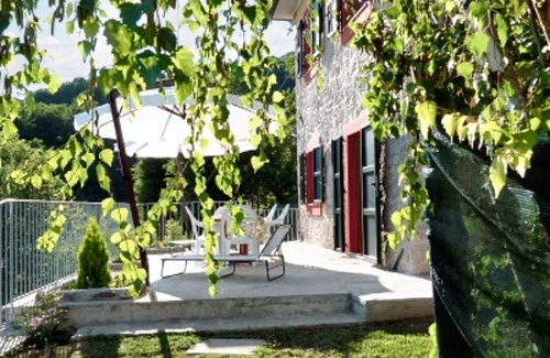 Barga Villa | Homerez - Charming villa in Barga with enclosed garden and fireplace