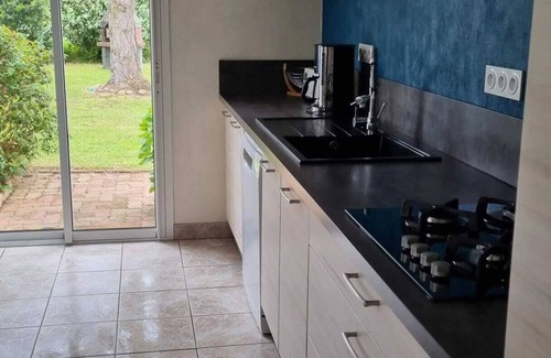 Tregomeur House | Homerez - Comfortable House in Trégomeur with Private Garden