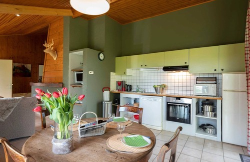 Herbaimont Ski Chalet | Homerez - Cozy Chalet near Tenneville
