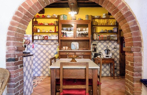 Trequanda House | Homerez - Enchanting House in Trequanda + Pool
