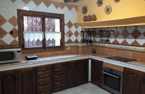Villanueva del Rosario Villa | Homerez - Villa in Villanueva del Trabuco