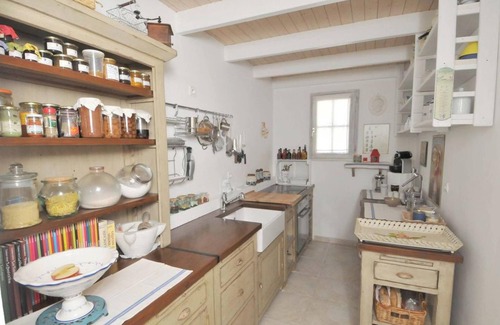 Le Bois-Plage-en-Re House | Homerez - House in Sainte-Marie-de-Ré