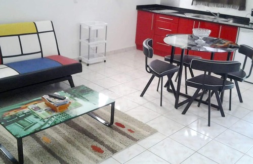 Damencourt House | Homerez - House for 5 ppl. with shared pool, garden and terrace at Le Moule