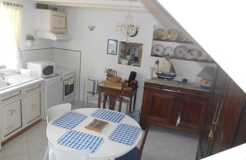 Cleden-Cap-Sizun House | Homerez - House in Cléden-Cap-Sizun
