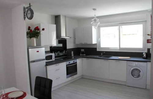 Cisse House | Homerez - House near Futuroscope