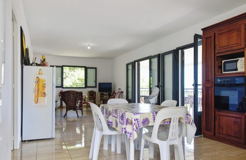 Sainte-Rose House | Homerez - House with sea view in Sainte-Rose