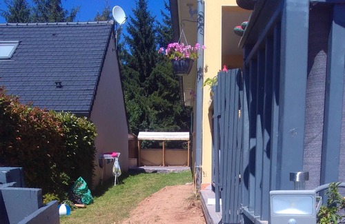 Salles-Curan Apartment | Homerez - Nice appartement for 6 ppl. with garden and terrace at Salles-Curan