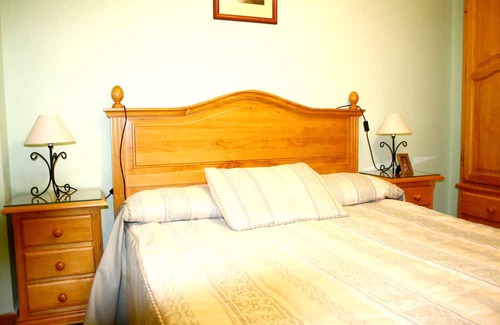 Arroyo Frio Apartment | Homerez - Spacious Apartment in La Iruela, Pool