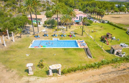 Urbanitzacio Gotmar Apartment | Homerez - Spacious Apt., Pollença
