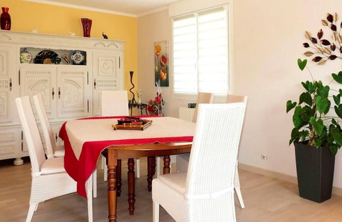 Pedernec House | Homerez - Spacious house for 6 ppl. with garden and terrace at Pédernec