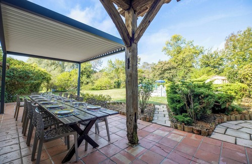 Thenac House | Homerez - Spacious House in Thenac with Private Pool