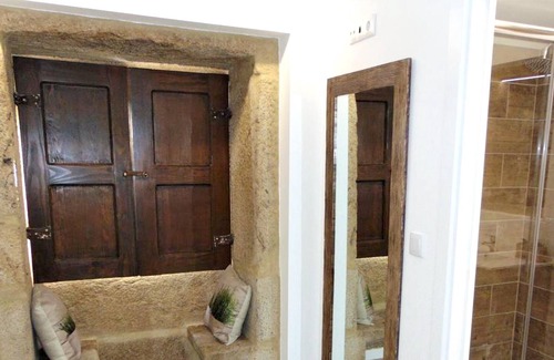 Cimbres House | Homerez - Spacious house for 6 ppl. with balcony at Salzedas