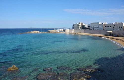 Il Monte Apartment | Homerez - Studio in Gallipoli + Garden