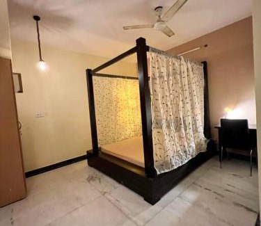 Jakasandra Block House | HomeSlice Yellow