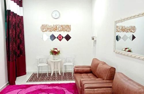 Kampung Banjar House | Homestay Arora Teluk Intan