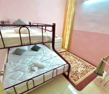 Kampung Teluk Wang Besar House | Homestay Desa Tikam batu