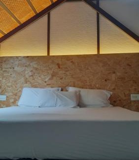 Sea View Ward Bed & Breakfast | Homestay DGH
