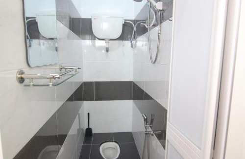 Parit Raja House | Homestay Hj Esmon 3 UTHM Parit Raja