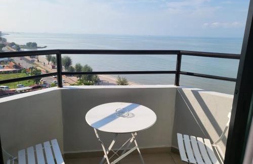 Tanjung Kling Apartment | Homestay Maison Amalo