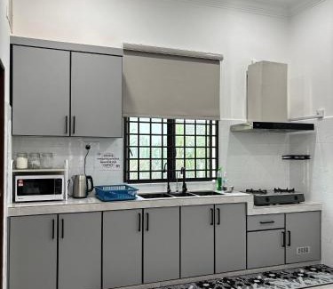 Marang House | Homestay Teratak Kediaman Aishah