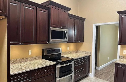 Northwest Pensacola House | HOMESTEADERS PARADISE: Furnished 5BR/3BA w/pool, xlarge yard near NAS Pensacola