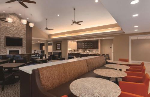 Eagan Park Hotel | Homewood Suites Atlanta Airport North